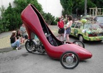 HighHeelCycle_A.jpg