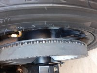 tire valve.jpg