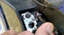 latch 2.jpg