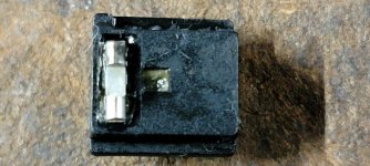 burnt contact on slider.jpg burnt contact on slider.jpg