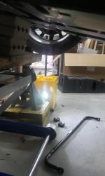 Remove old sway bar 7.jpg