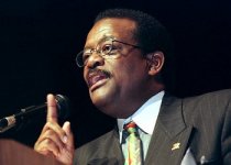 johnnie-cochran.jpg