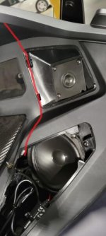 Right Side Speakers.jpg