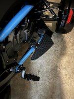 spyder_floorboards.jpg