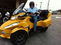 First pic on the spyder.jpg