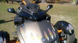 smSpyder-hoodpins-01-600.JPG