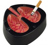 funny_picture_novelty_coughing_ashtray.jpg