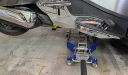 Aluminum ATV lift under Spyder.jpg Aluminum ATV lift under Spyder.jpg