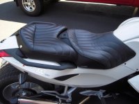 spyder seat 001.jpg