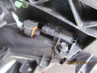 10.10 Sensor Wire rmvl.jpg 10.10 Sensor Wire rmvl.jpg