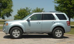 ford-escape-04.jpg