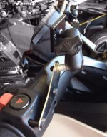 RightMount.jpg