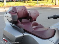 2014-Spyder-RT-new-seat.jpg