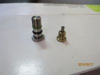 2014 RT engine oil drain plug.jpg 2014 RT engine oil drain plug.jpg