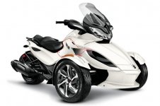 2014-can-am-spyder-st-s-white.jpg