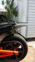 F-3 fender.jpg