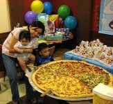 giant-foods-huge-22.jpg