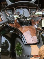 Walnut Burl Spyder RT dash kit and glove box.jpg