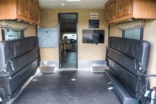 8831.2016.Thor_Motor_Coach.Outlaw.29H.Interior_1.jpg