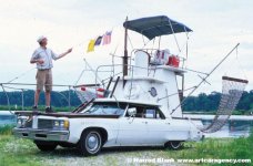 land-yacht-art-car-eric-lamb-art-car-agency-photo-harrod-blank-ly21.jpg