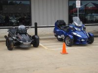 Conroe Powersports Spyder Get together 008.jpg