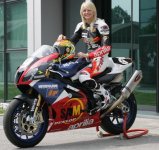 970be26aabb8ca6b7af1e995e07749f4--motorcycle-babes-biker-babes.jpg