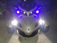 Light1.jpg