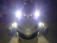 Light2.jpg