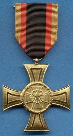 BWEhrenkreuzGold.jpg
