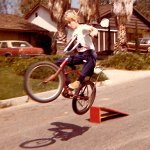 JNodx-1457105310-2261-list_items-no_helmet.jpg