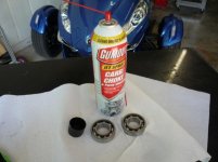 5-Greasing Bearings Clean.jpg 5-Greasing Bearings Clean.jpg
