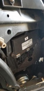ECU Removal 3.jpg