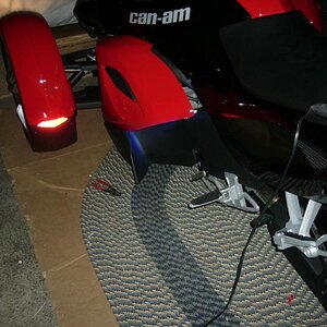 left accent light