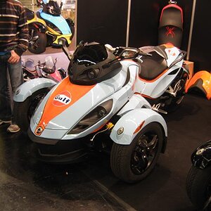 spyder5smallmf6[1]