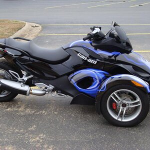 spyder side view