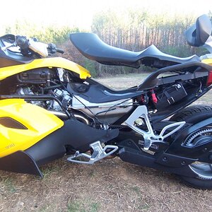 spyder taken apart.