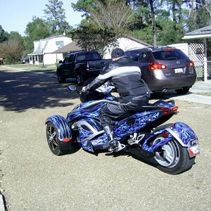 PIC 1762