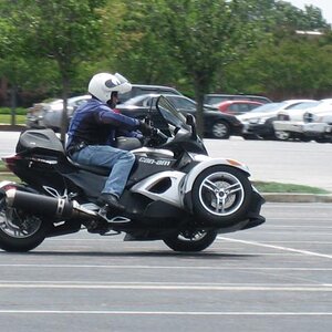 Spyder%20flying