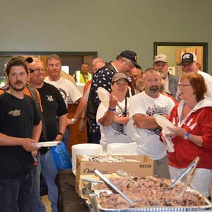 sat night food line