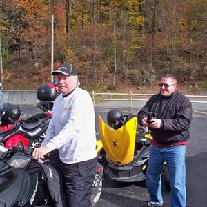 Randy and Mowin