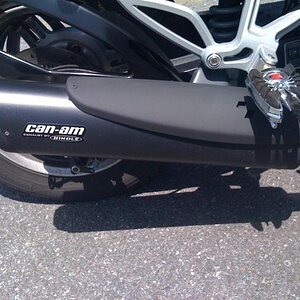 flat black hindle