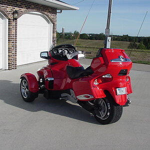 MVC 022S