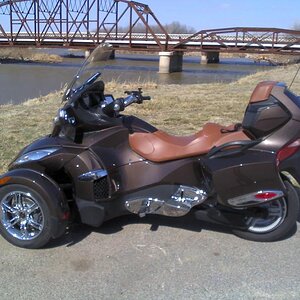 spyder rt 66