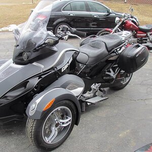 Givi V35 Bags added