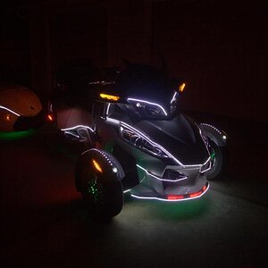 Side Can Am 5