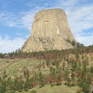 DEVILS TOWER