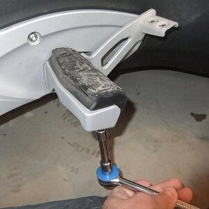 Peg rubber removal