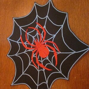 Spyder vest crest