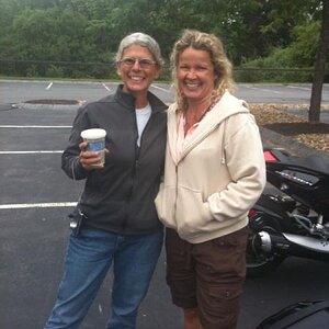 jennifer and dee