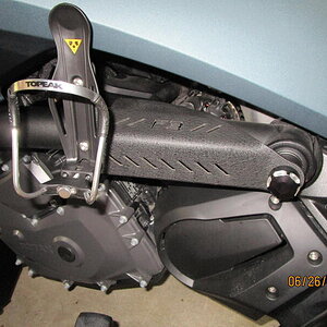F3 Cup Holder